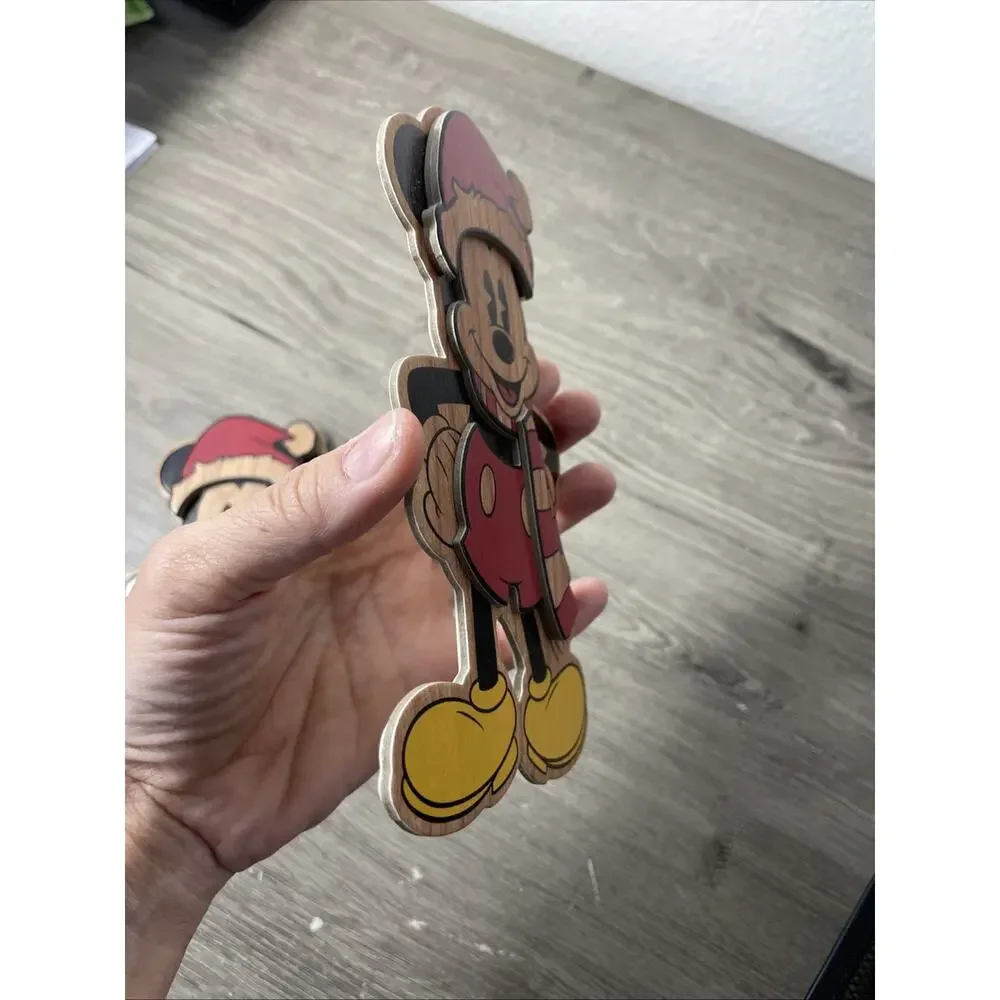 Mickey Mouse Hallmark Signature Disney Collectable Wooden Image Set Of 2